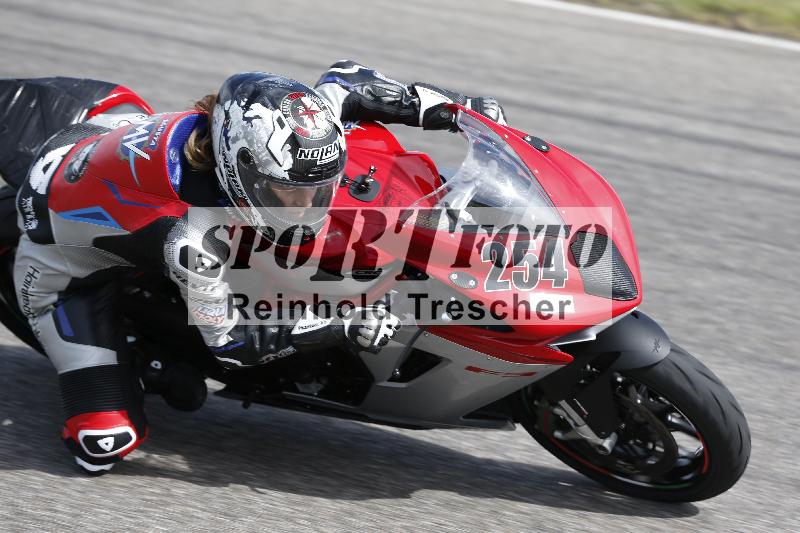 /Archiv-2025/07 19.04.2025 Speer Racing ADR/Gruppe gelb/254